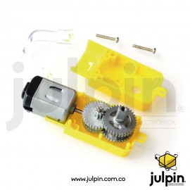 Motor reductor TT con piñonearía y eje metálico.
