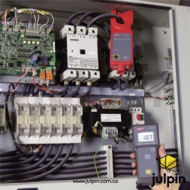 Amperímetro de alto voltaje. UT255B